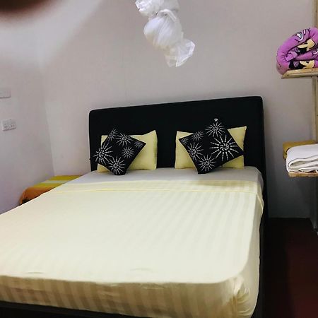 Ella Jungle Inn Homestay And Tree House 外观 照片