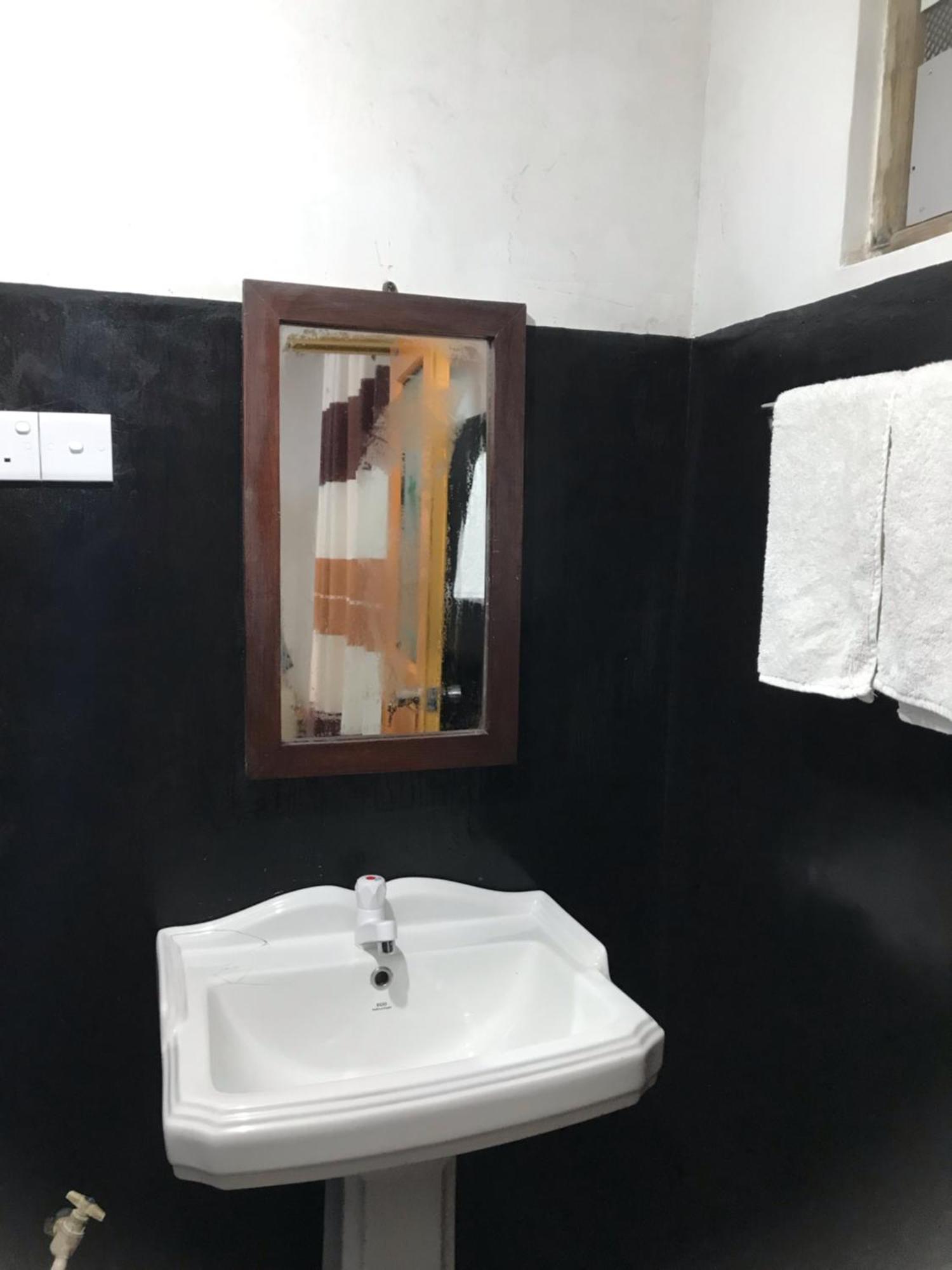 Ella Jungle Inn Homestay And Tree House 外观 照片