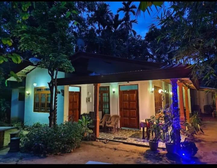 Ella Jungle Inn Homestay And Tree House 外观 照片