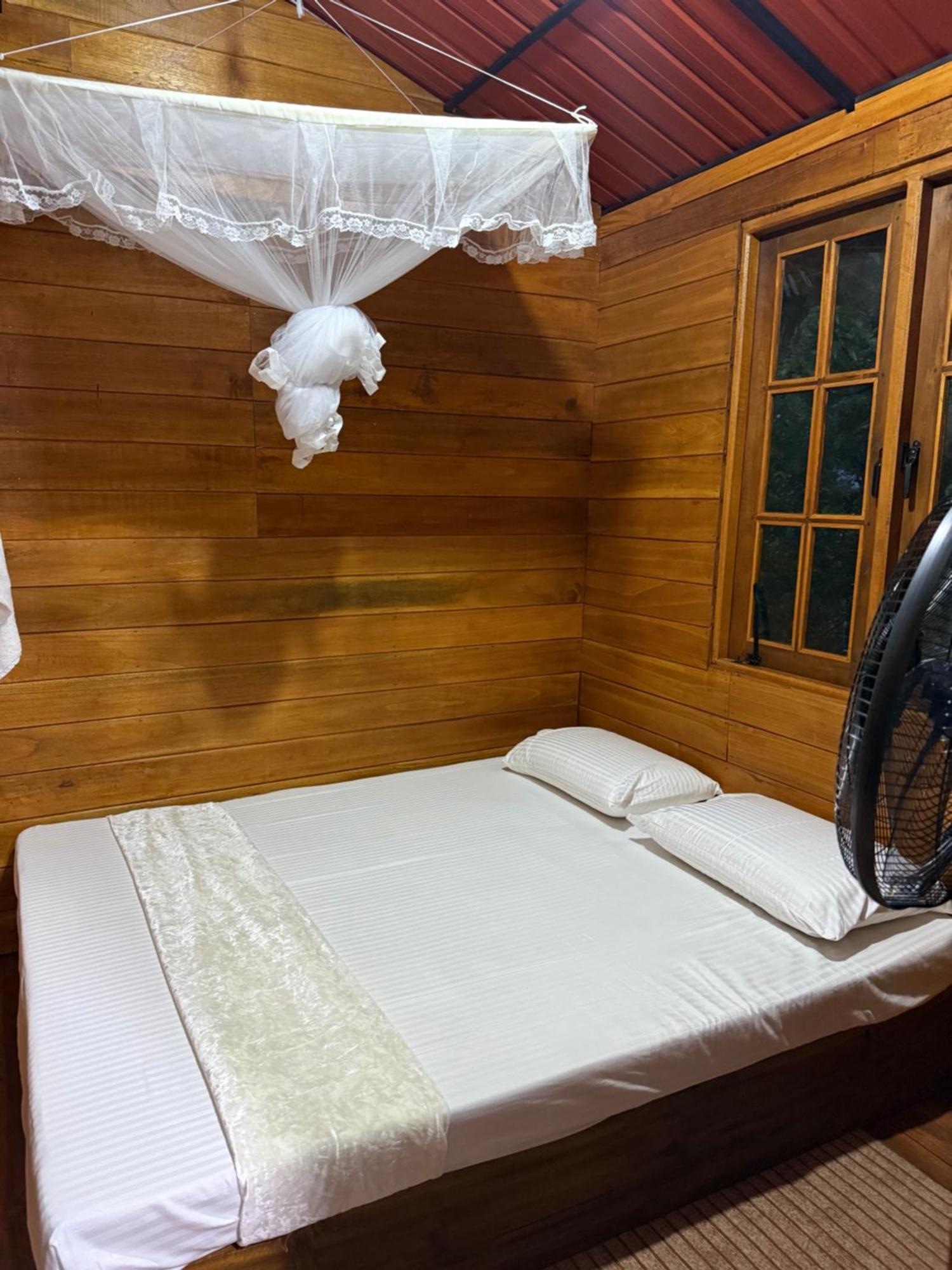 Ella Jungle Inn Homestay And Tree House 外观 照片