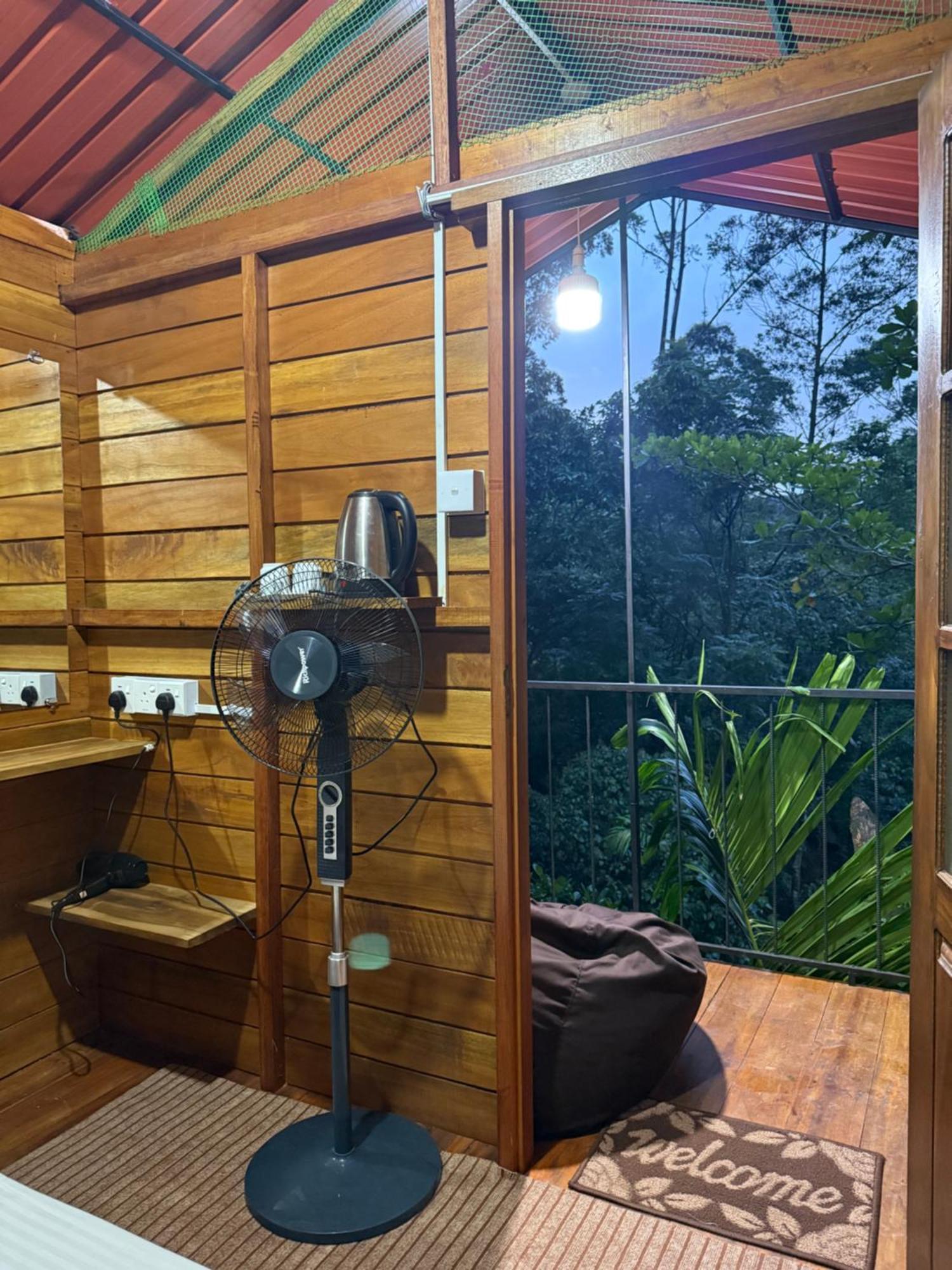 Ella Jungle Inn Homestay And Tree House 外观 照片