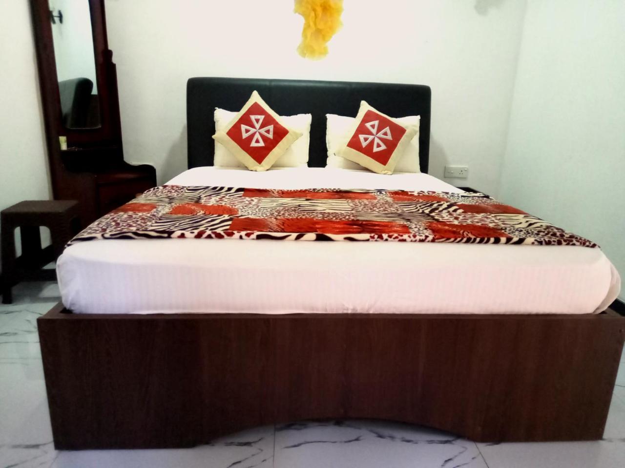 Ella Jungle Inn Homestay And Tree House 外观 照片