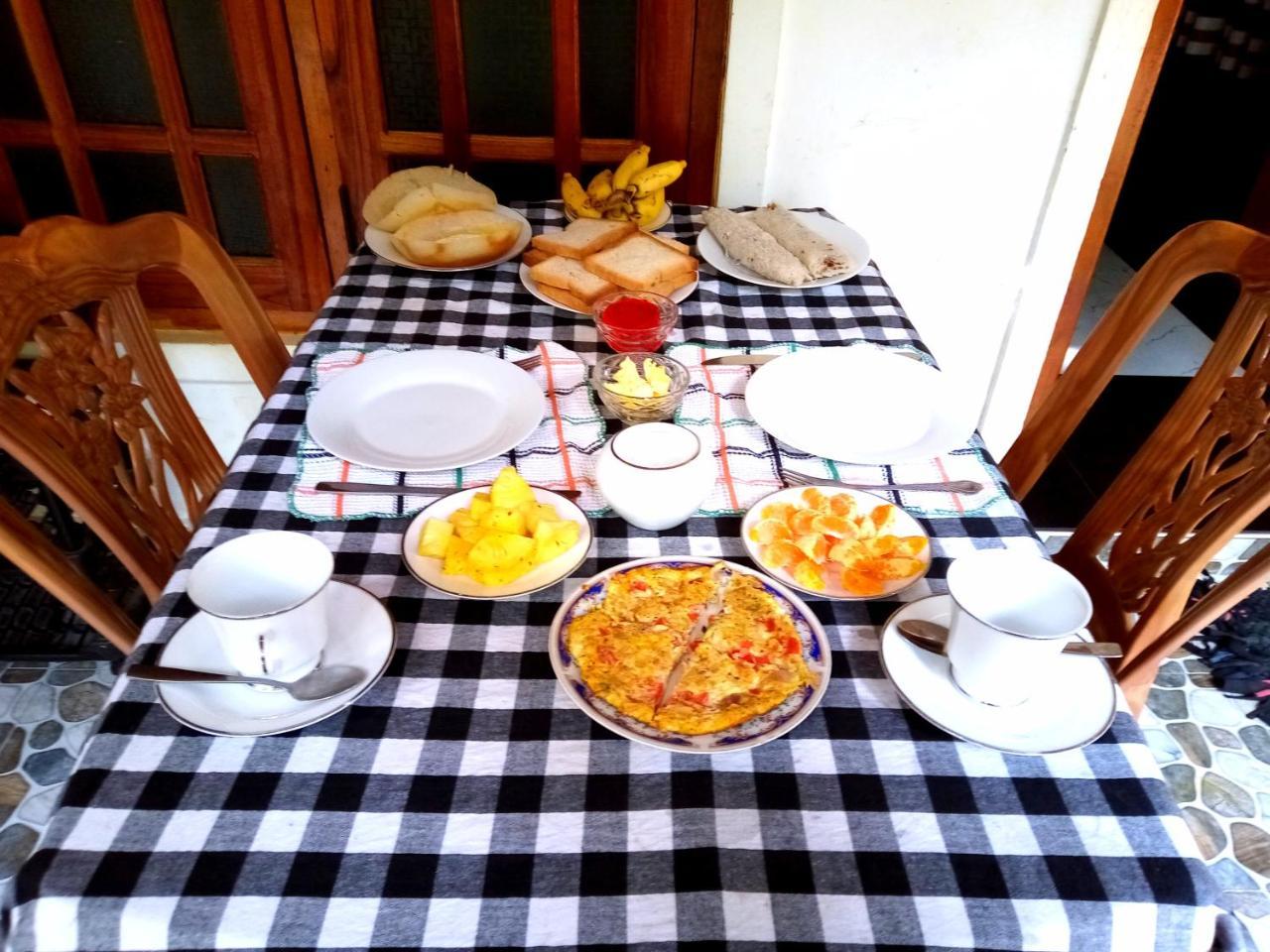 Ella Jungle Inn Homestay And Tree House 外观 照片