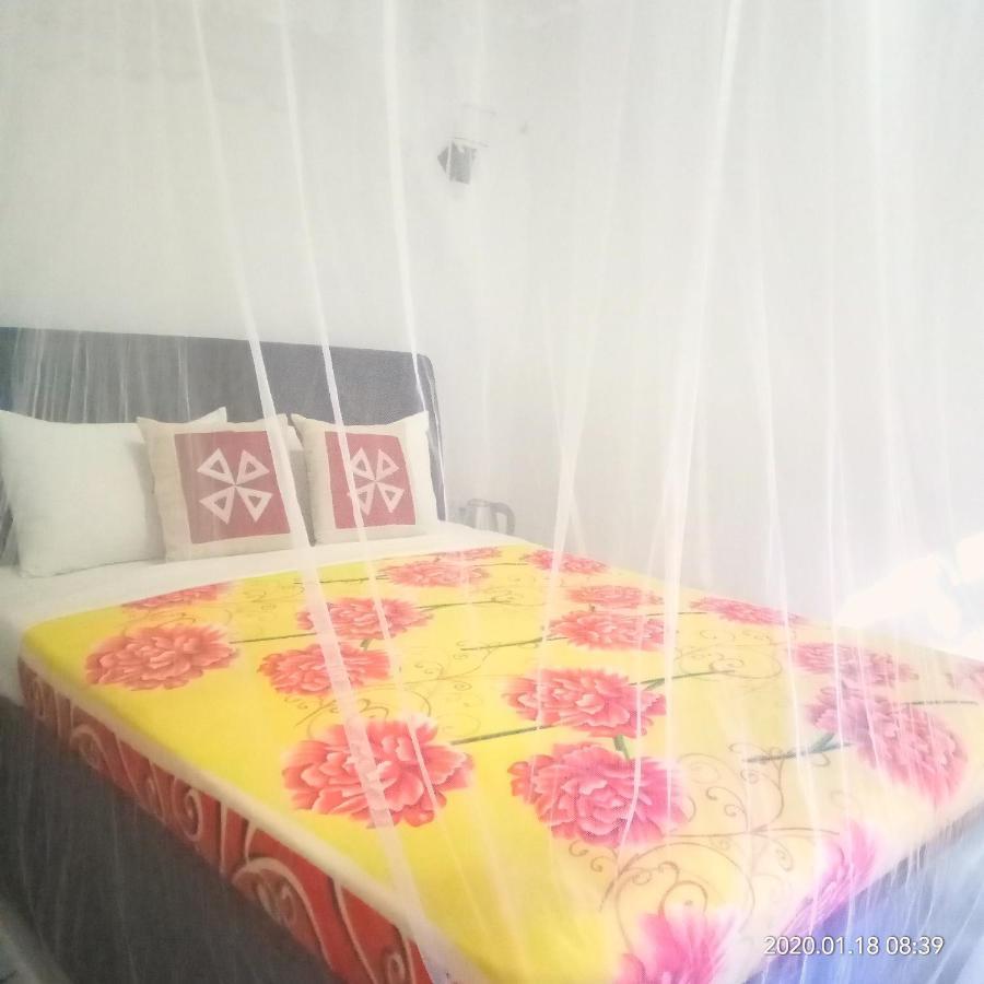 Ella Jungle Inn Homestay And Tree House 外观 照片
